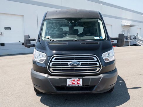 Used 2018 Ford Transit 350 XLT RWD image 9