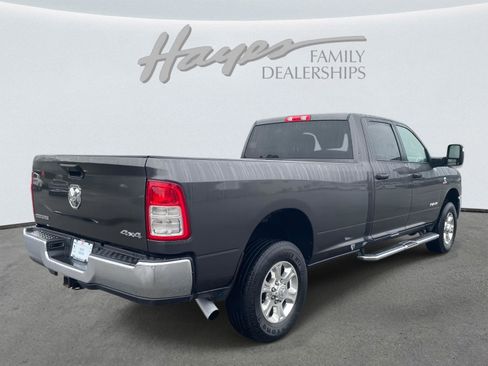 Used 2024 RAM 3500 Big Horn image 33