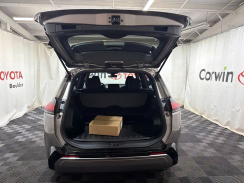 Used 2026 Toyota RAV4 SE w/ Weather Package AWD/4WD image 16