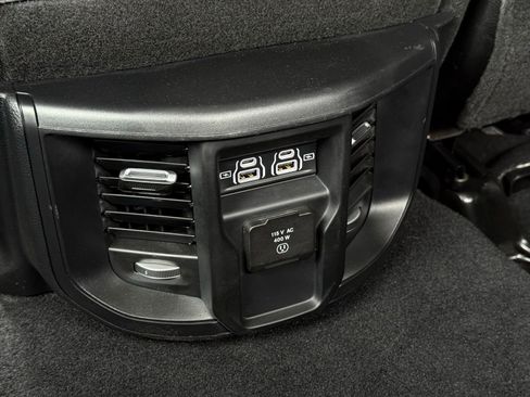 Used 2024 RAM 2500 Laramie w/ Safety Group AWD/4WD image 33