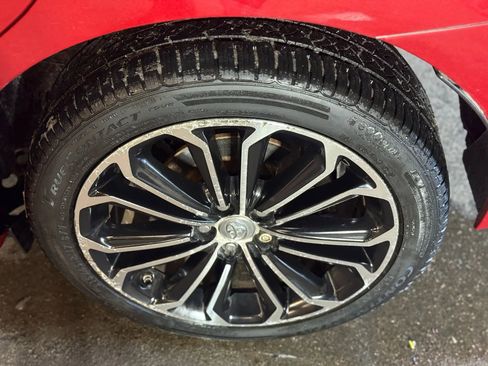 Used 2014 Toyota Corolla S image 36