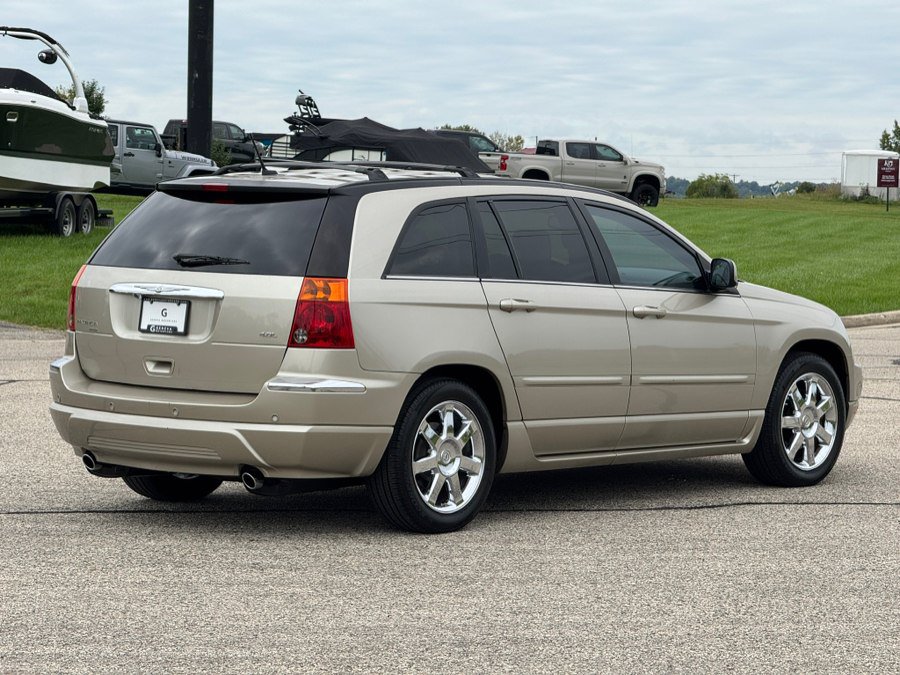 Used 2007 Chrysler Pacifica Limited FWD image 5