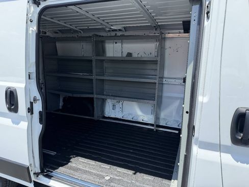 Used 2023 RAM ProMaster 2500 FWD image 13