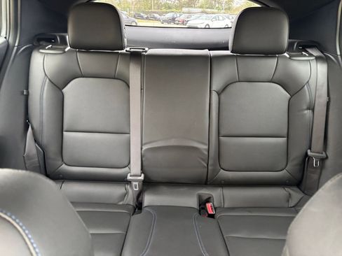 Used 2025 Buick Envista Sport Touring image 36