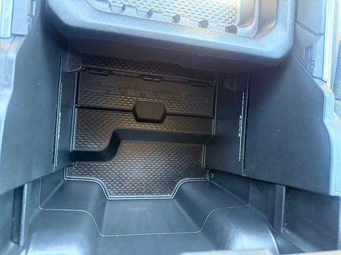 Used 2019 RAM 1500 Laramie AWD/4WD image 32