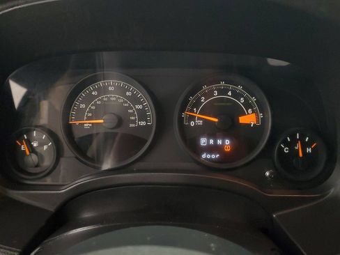 Used 2014 Jeep Compass Sport FWD image 17