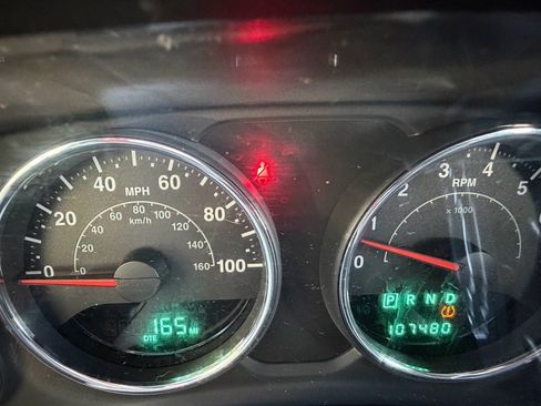 Used 2012 Jeep Wrangler Sport AWD/4WD image 35
