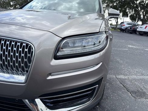 Used 2019 Lincoln Nautilus Reserve image 9