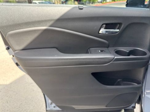 Certified 2022 Honda Pilot Special Edition image 23