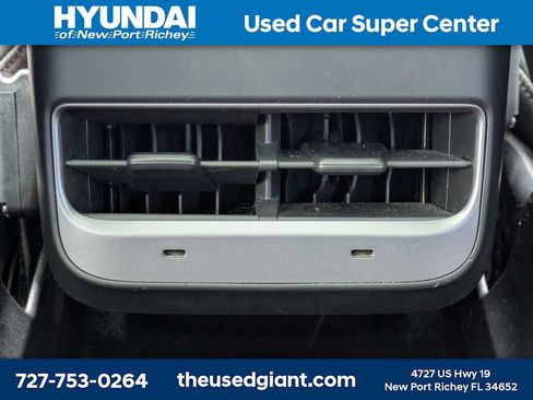 Used 2023 Tesla Model Y Long Range AWD/4WD image 15