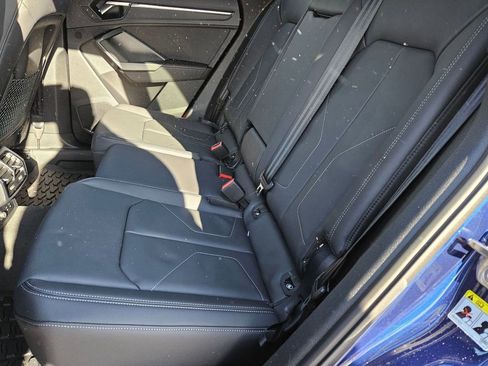 New 2025 Audi Q3 2.0T Premium image 14