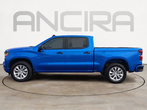 Used 2025 Chevrolet Silverado 1500 Custom image 11