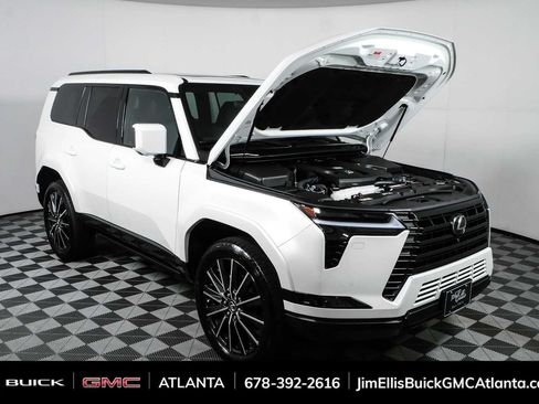 Used 2025 Lexus GX 550 w/ Accessory Package (2T) AWD/4WD image 37