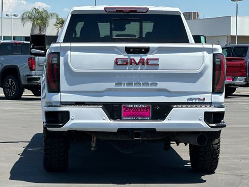 Used 2024 GMC Sierra 2500 AT4 w/ AT4 Premium Plus Package AWD/4WD image 6