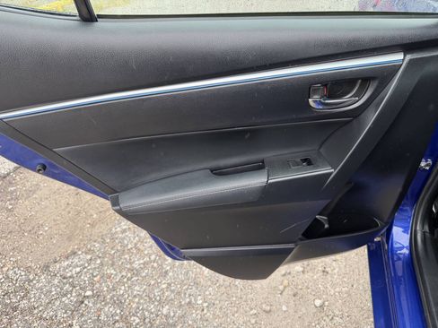 Used 2015 Toyota Corolla S FWD image 15