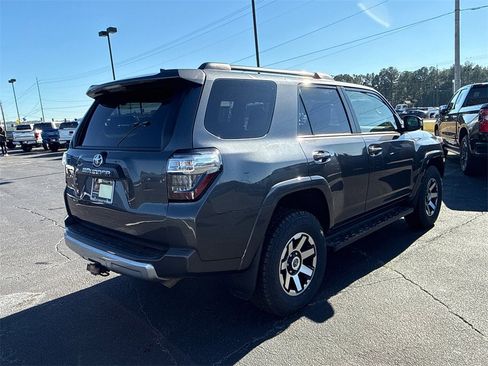Used 2023 Toyota 4Runner TRD Off-Road image 6