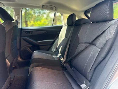 Used 2017 Subaru Impreza 2.0i Premium AWD/4WD image 40