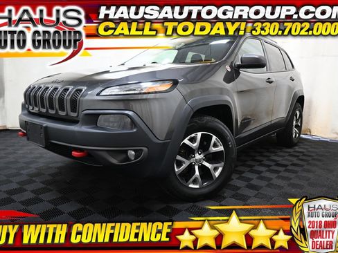 Used 2014 Jeep Cherokee Trailhawk w/ Cold Weather Group AWD/4WD image 1