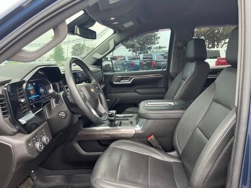 Used 2022 Chevrolet Silverado 1500 LTZ AWD/4WD image 7