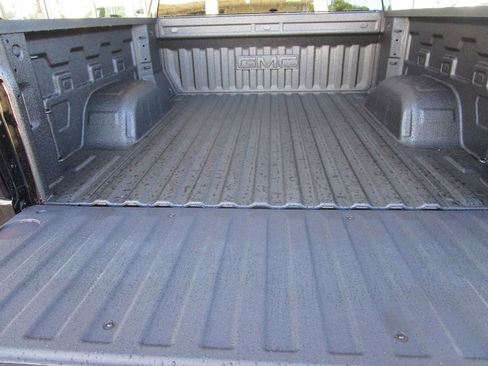 New 2026 GMC Sierra 1500 Elevation image 14