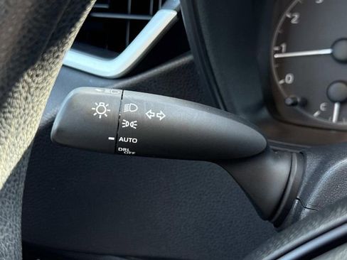 Used 2025 Toyota Corolla LE image 26