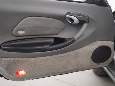 Used 2003 Porsche Boxster image 13