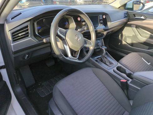 Certified 2024 Volkswagen Jetta S FWD image 4