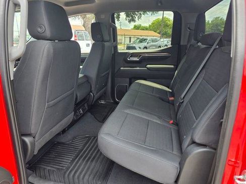 Used 2023 Chevrolet Silverado 1500 LT AWD/4WD image 12
