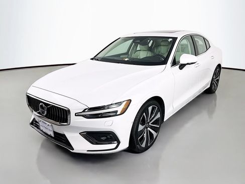Used 2023 Volvo S60 B5 Ultimate w/ Climate Package AWD/4WD image 1