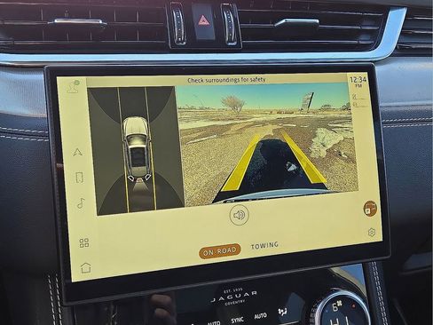 Used 2024 Jaguar F-PACE R-Dynamic S image 25