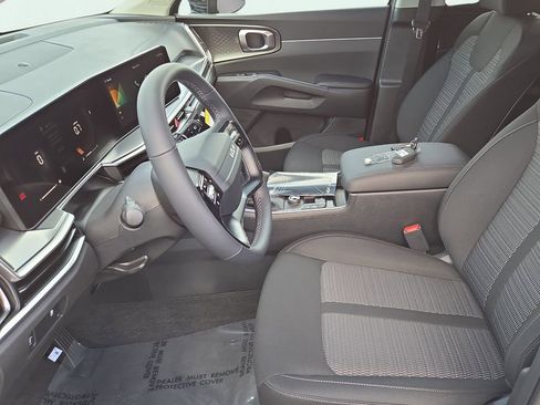 New 2026 Kia Sorento LX image 18
