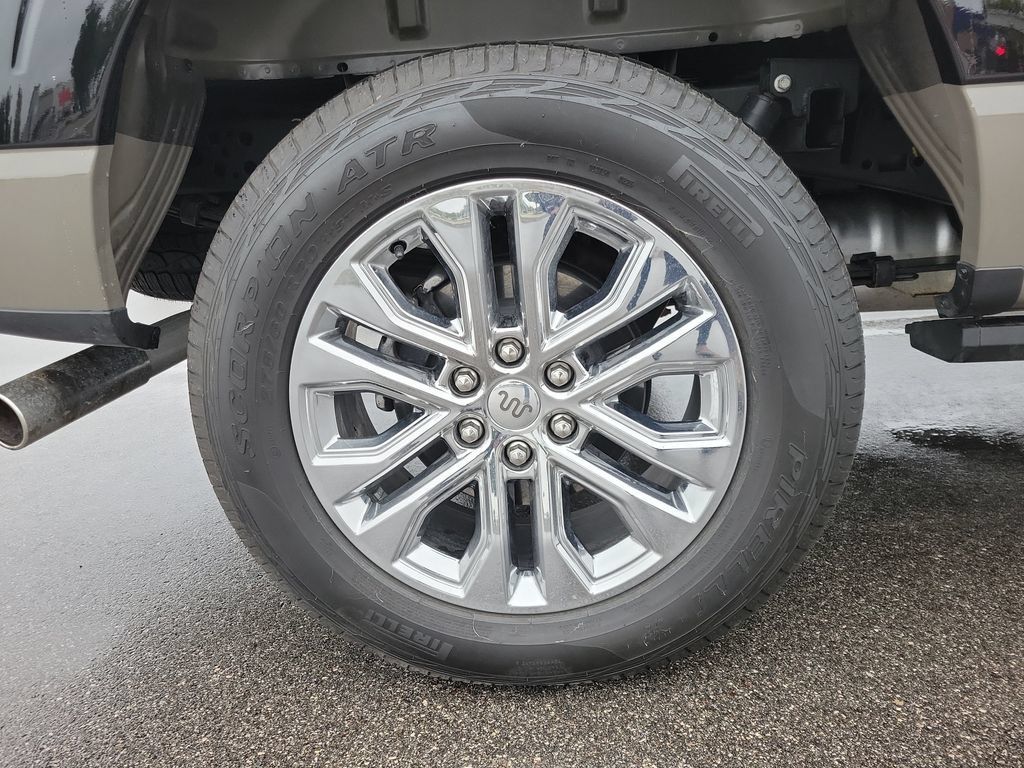 Used 2025 Ford F150 King Ranch w/ FX4 Off-Road Package AWD/4WD image 5