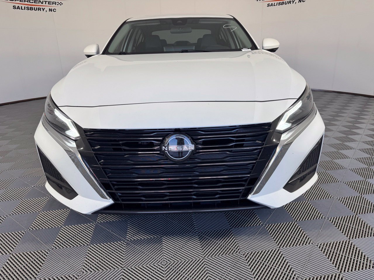 Used 2023 Nissan Altima 2.5 SL AWD/4WD image 5