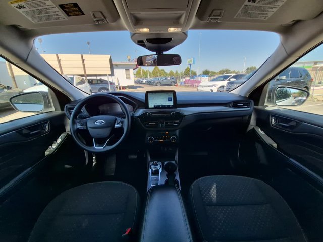 Used 2025 Ford Escape Active AWD/4WD image 22