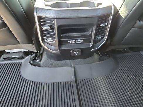 Used 2023 RAM 1500 Laramie image 17