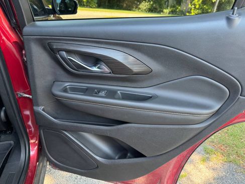 Used 2018 GMC Terrain SLT w/ Preferred Package FWD image 30