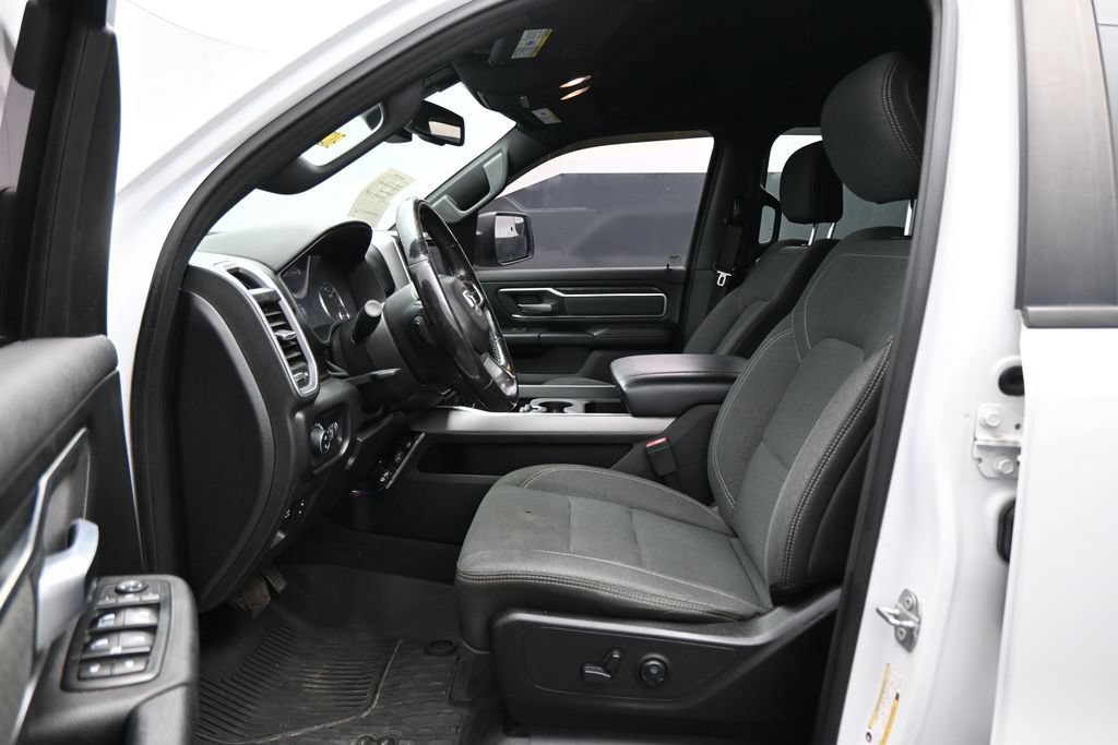 Used 2019 RAM 1500 Big Horn AWD/4WD image 9