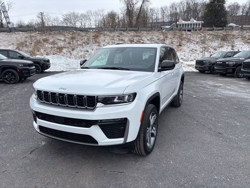 New 2026 Jeep Grand Cherokee Limited image 1