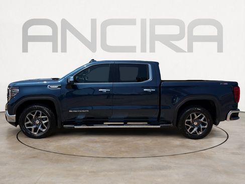 Used 2022 GMC Sierra 1500 SLT AWD/4WD image 7