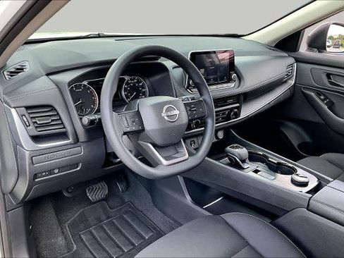 Certified 2026 Nissan Rogue S AWD/4WD image 18