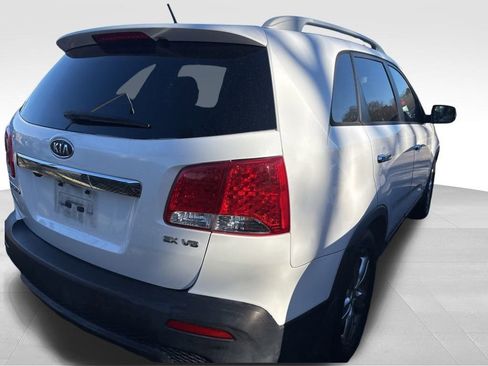 Used 2012 Kia Sorento EX w/ EX V6 Premium Pkg image 12