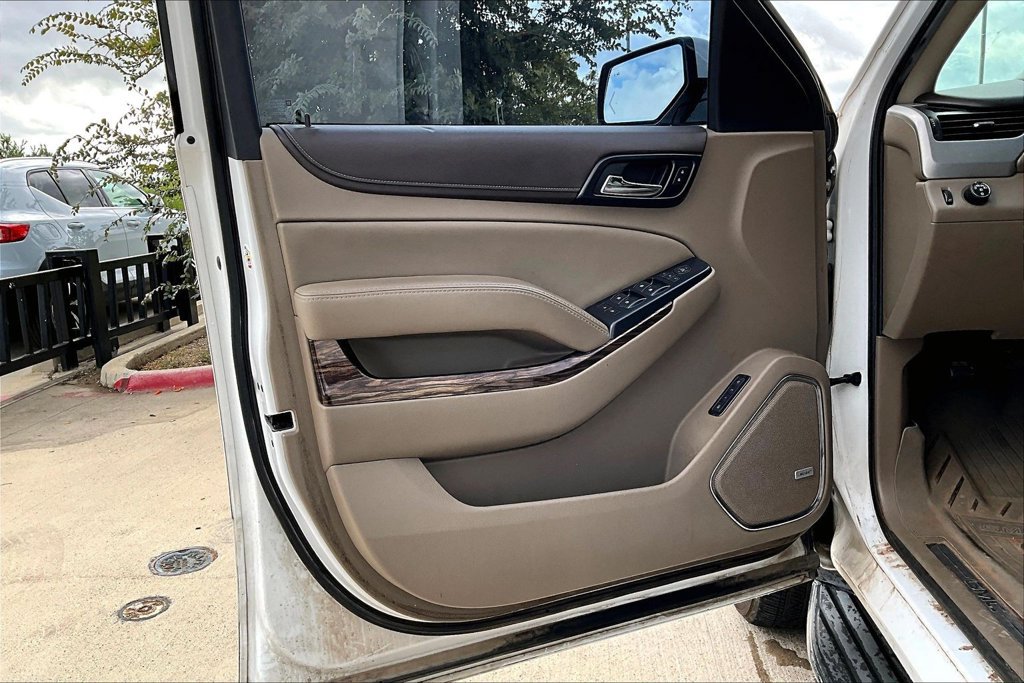 Used 2017 GMC Yukon SLT w/ Premium Edition RWD image 21