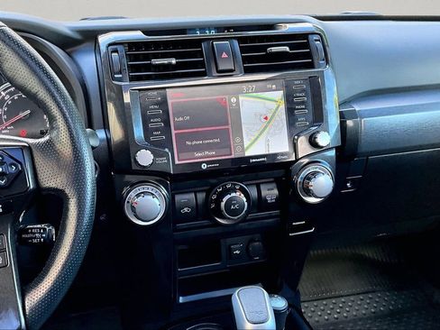 Certified 2023 Toyota 4Runner TRD Off-Road Premium w/ Off Road Premium Plus Package AWD/4WD image 10