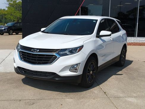 Used 2019 Chevrolet Equinox LT FWD image 1