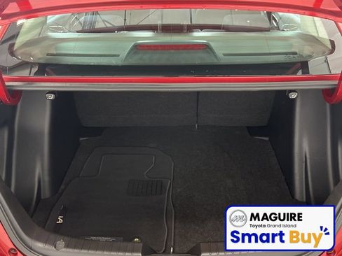 Used 2017 Toyota Yaris iA image 21