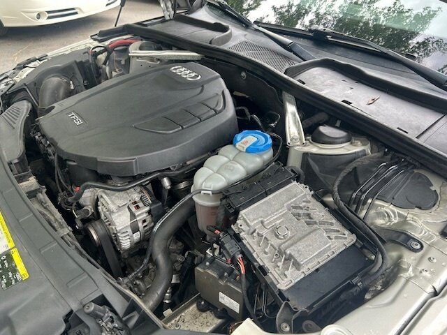 Used 2017 Audi A4 2.0T Premium AWD/4WD image 32