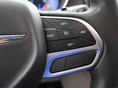 Used 2024 Chrysler Voyager LX FWD image 14