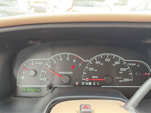 Used 2002 Ford Windstar LX FWD image 4