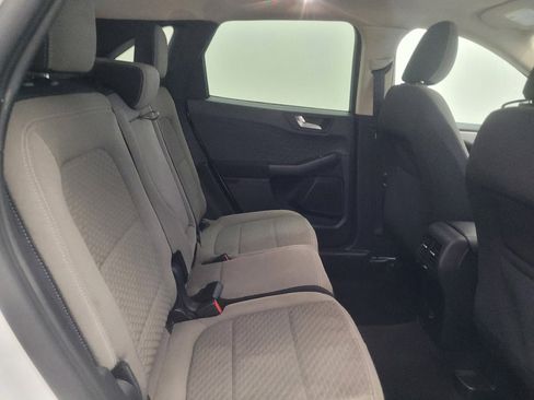 Used 2020 Ford Escape SE FWD image 19