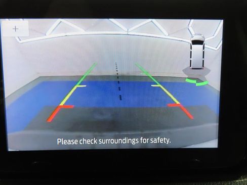 Used 2020 Ford Transit Connect XL image 24